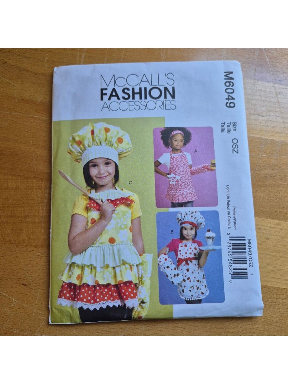 McCalls Kids Apron Chef Hat & Accessories Sewing Pattern M6049 OSZ